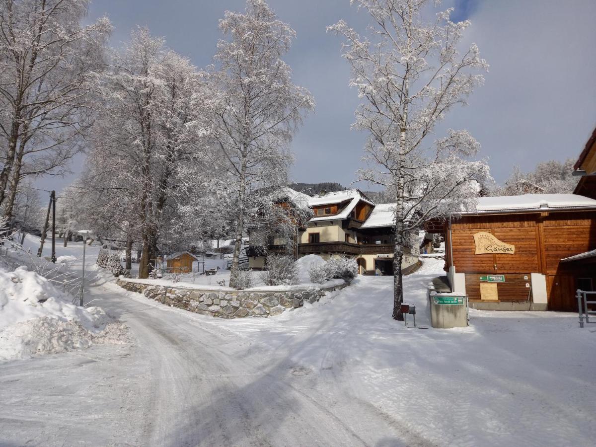 Urlaub Am Bauernhof Gaenser Sankt Peter am Kammersberg Esterno foto